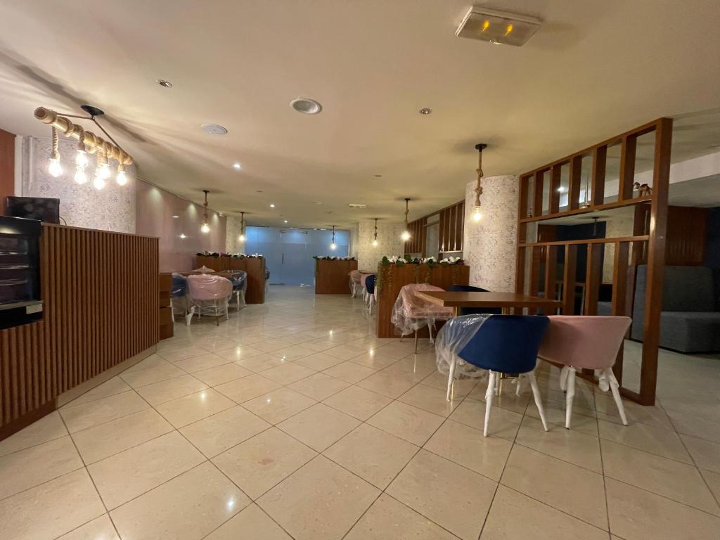 MOUNT SINA HOTEL
