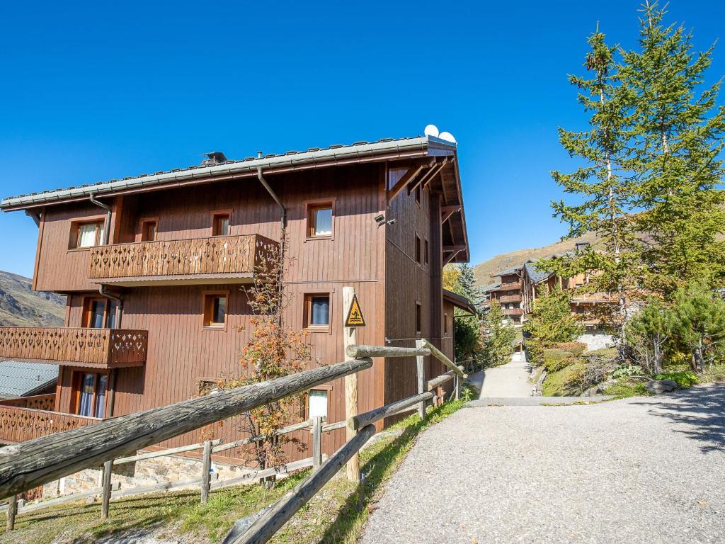 Apartment Marmottes A6 by Interhome - 2