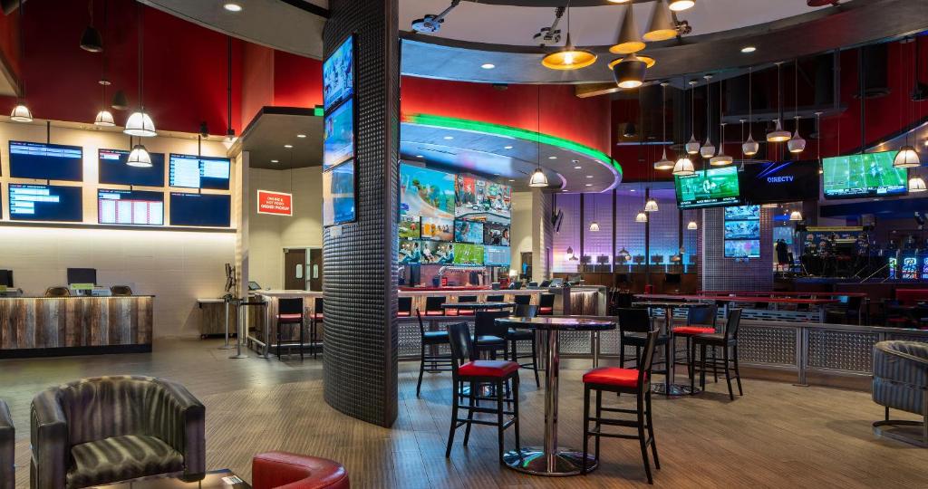Southland Casino Hotel photo