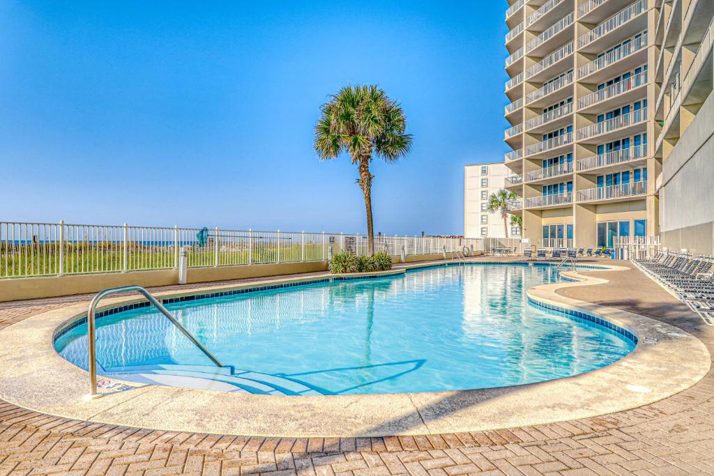 Lighthouse Condominiums IV photo