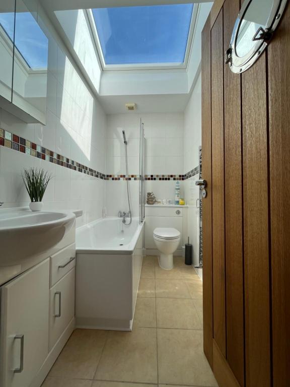 Oak Valley Lodges photo