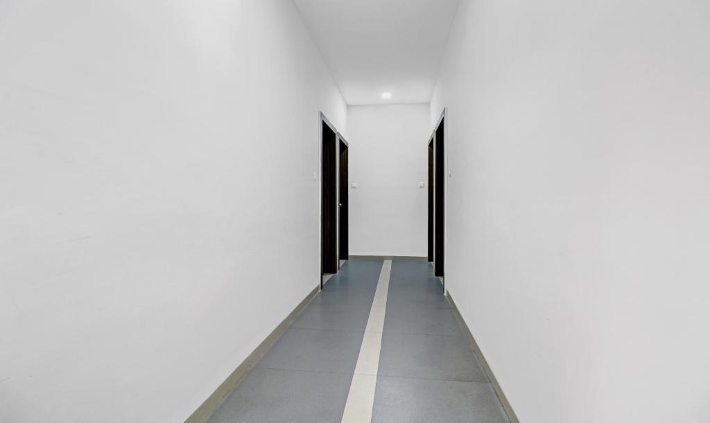 フロント・ロビー