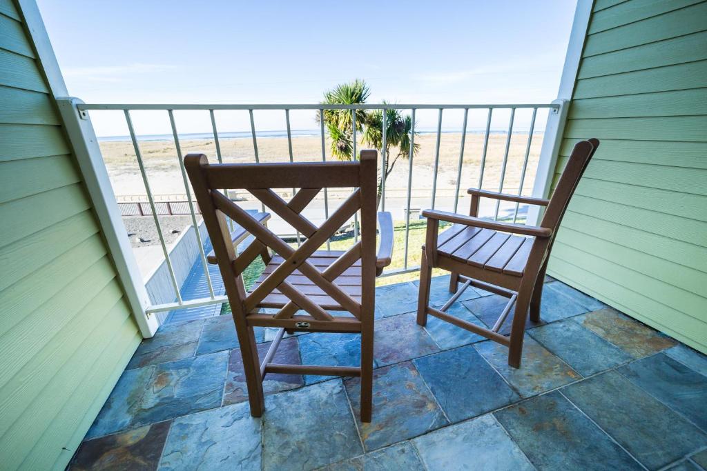 Inn of the Four Winds Seaside Oceanfront photo