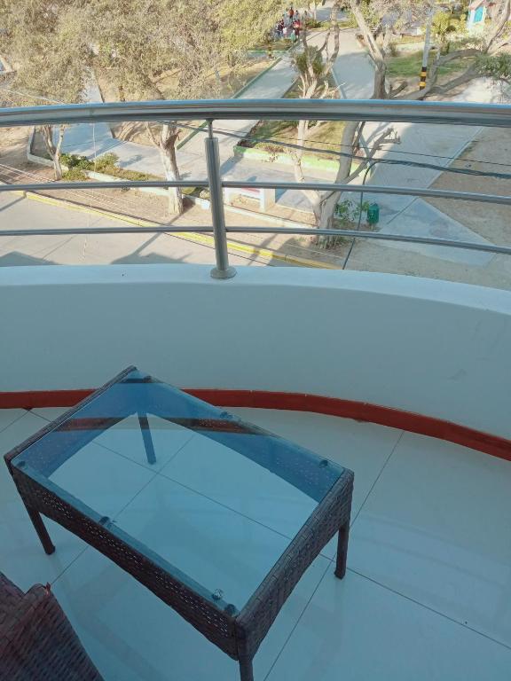 Deluxe Hotel Talara cerca al aeropuerto y centro civico - 4