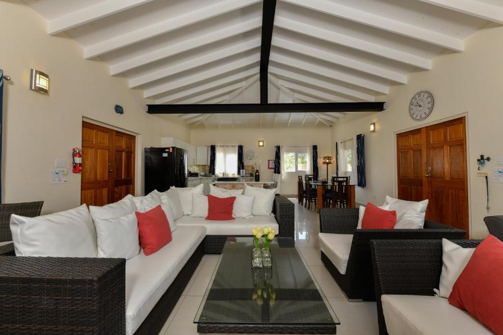 Villa Swiss Paradise with private pool photo