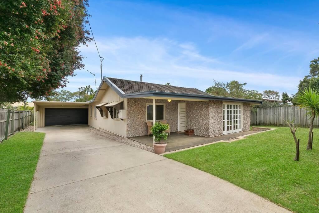 Pebble Cottage, Beachmere