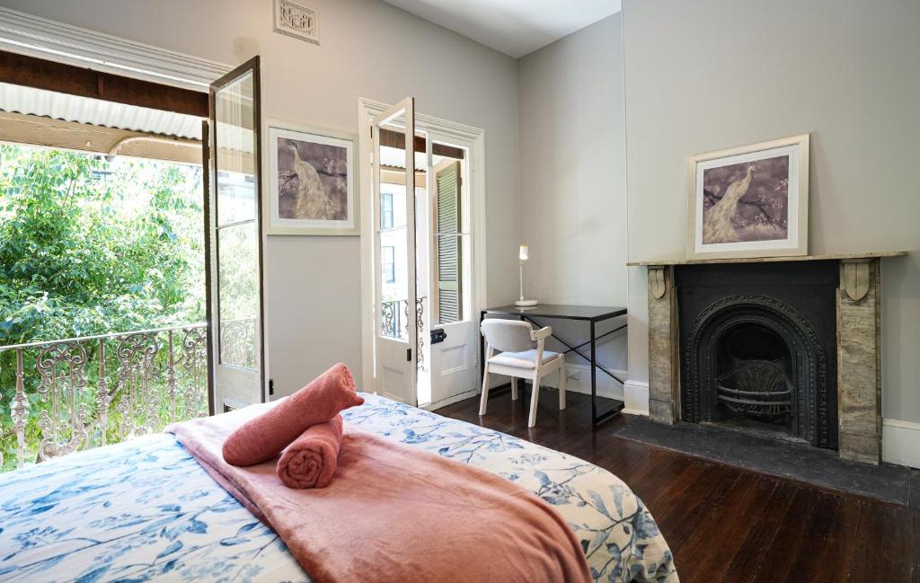 Kent Terrace photo