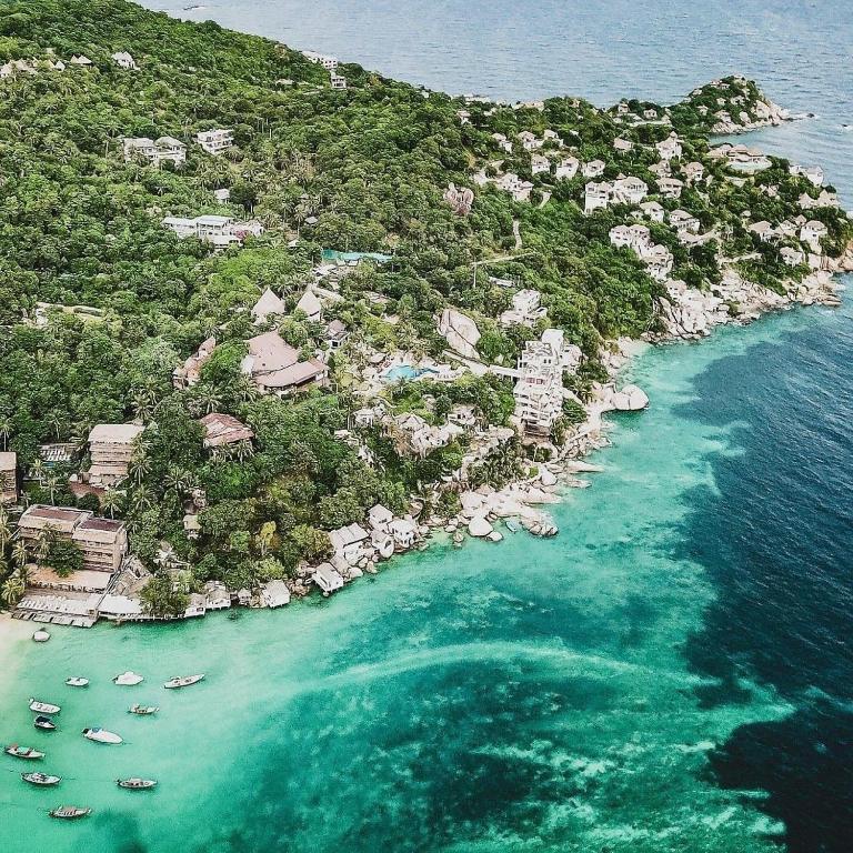 Rocky resort photo