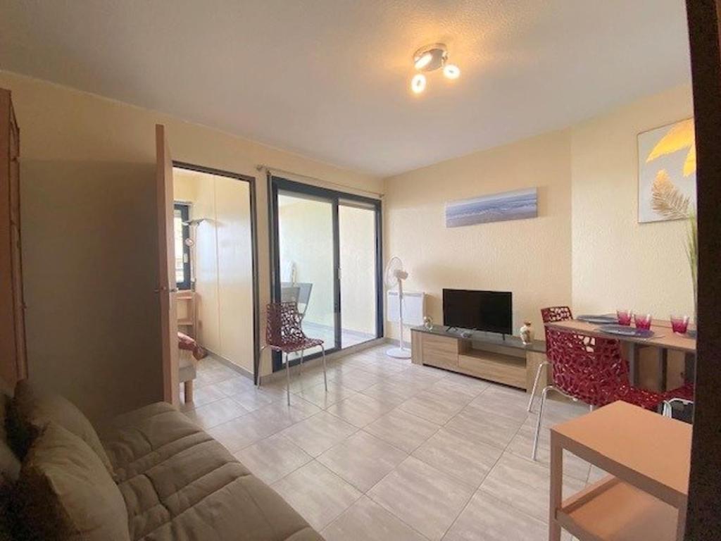 Charmant T2 en bord de mer pour 4 pers, terrasse avec vue - FR-1-696-15 - 2