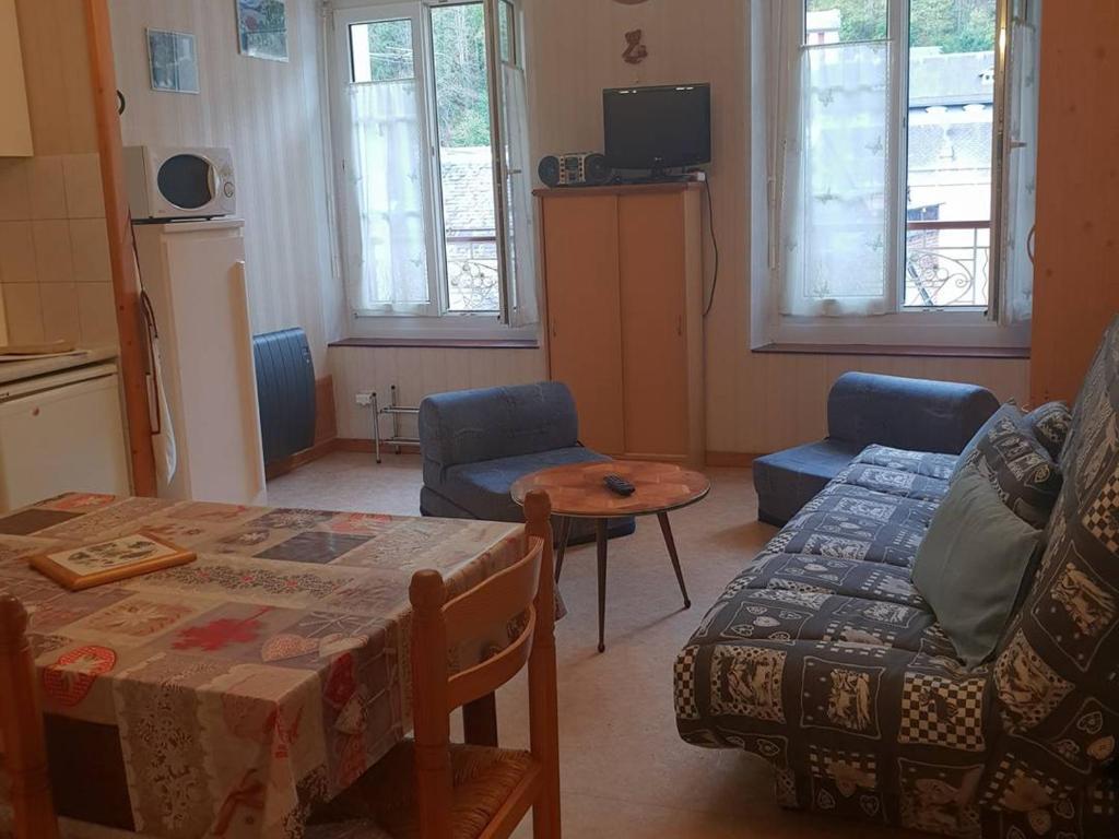 Appartement 4 personnes Hyper-centre Cauterets - FR-1-234-299 - 2