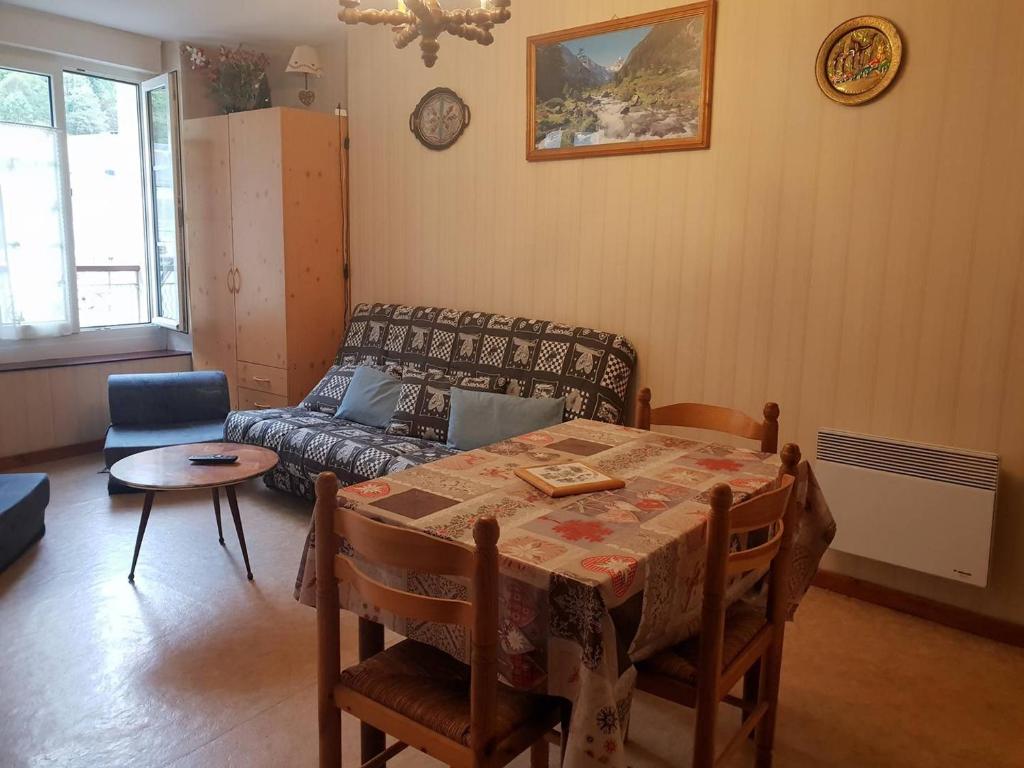 Appartement 4 personnes Hyper-centre Cauterets - FR-1-234-299 - 3