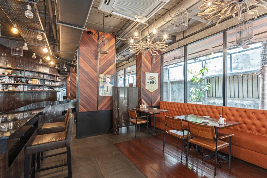 阿德爾菲四十九酒店 (Adelphi Forty-Nine Hotel)