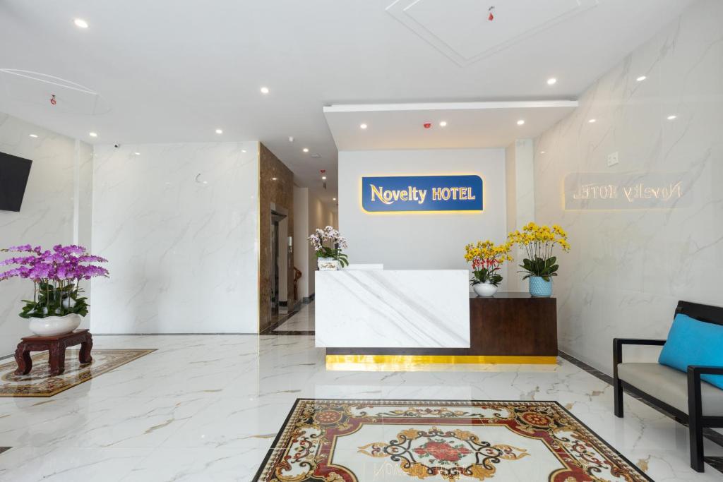 NOVELTY HOTEL
