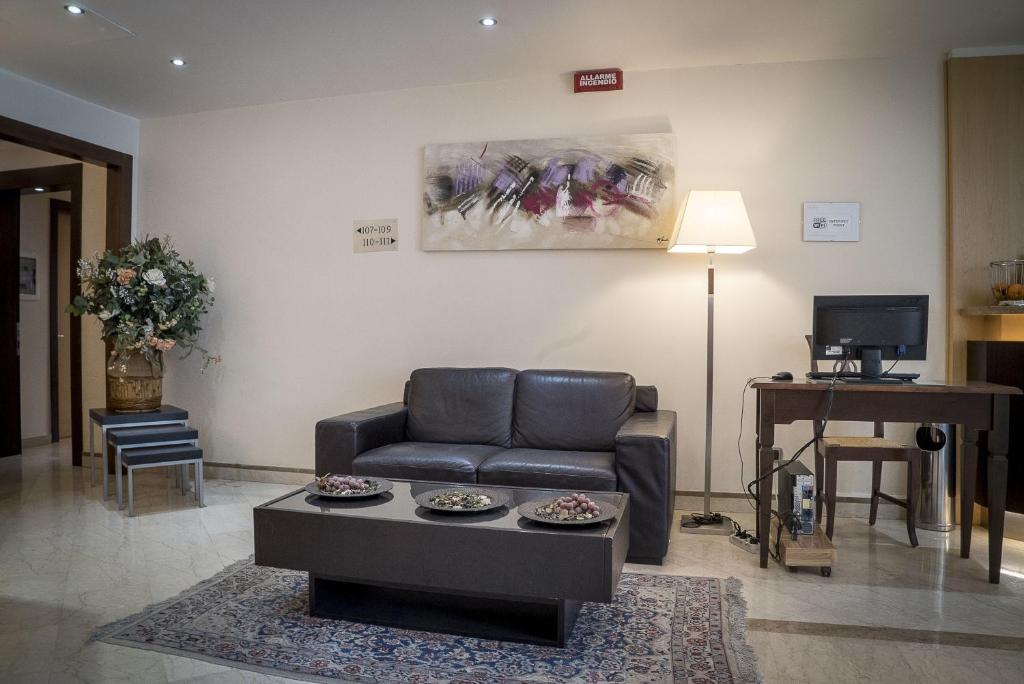 Suites & Residence Hotel photo