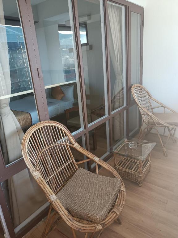 Golden Peaks Hotel photo