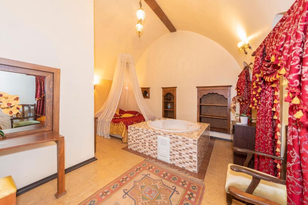 otto hotel old city photo