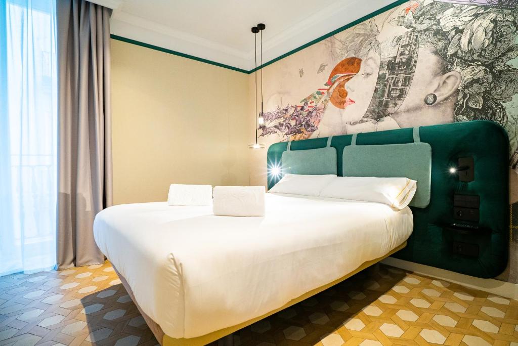 SmartRental Collection Gran Via Capital photo