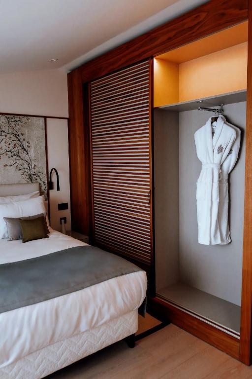 ANANTI Resort, Residences & Beach Club - The Leading Hotels of the World photo