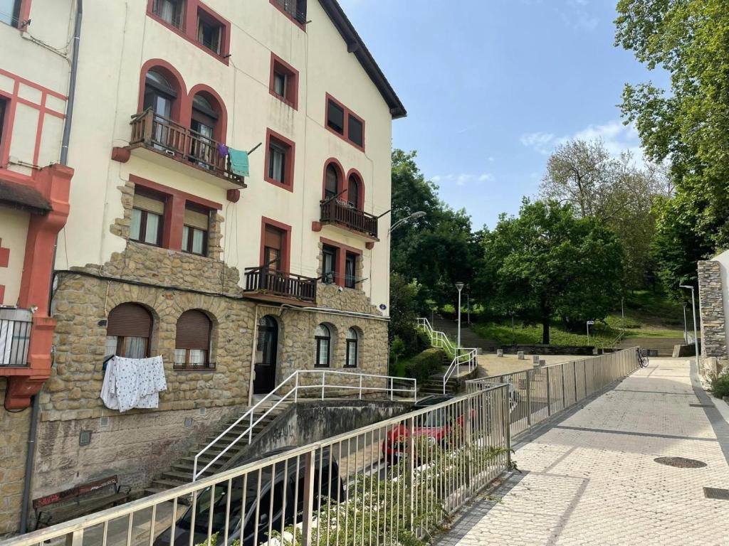 APARTAMENTO AMPLIO en DONOSTIA-SAN SEBASTIAN - 1