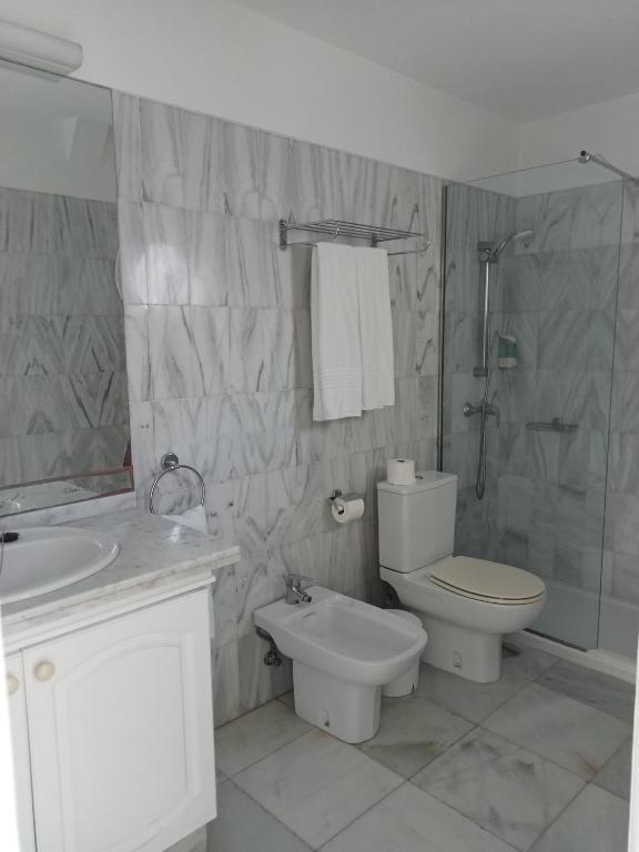 Lagos de Fañabé Beach Resort — Hotel rooms in Costa Adeje, Canary Islands