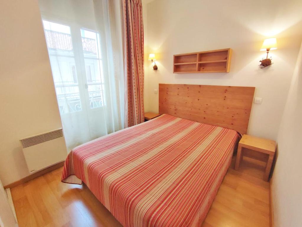Ostal, T3, centre Luchon, wifi, casier à skis, ascenseur, 6 personnes - 4