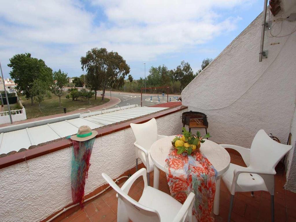 Perfecto apartamento cerca del mar, ¡Mascotas bienvenidas! WiFi gratis, aire acondicionado opcional - ES-184-41 - 1