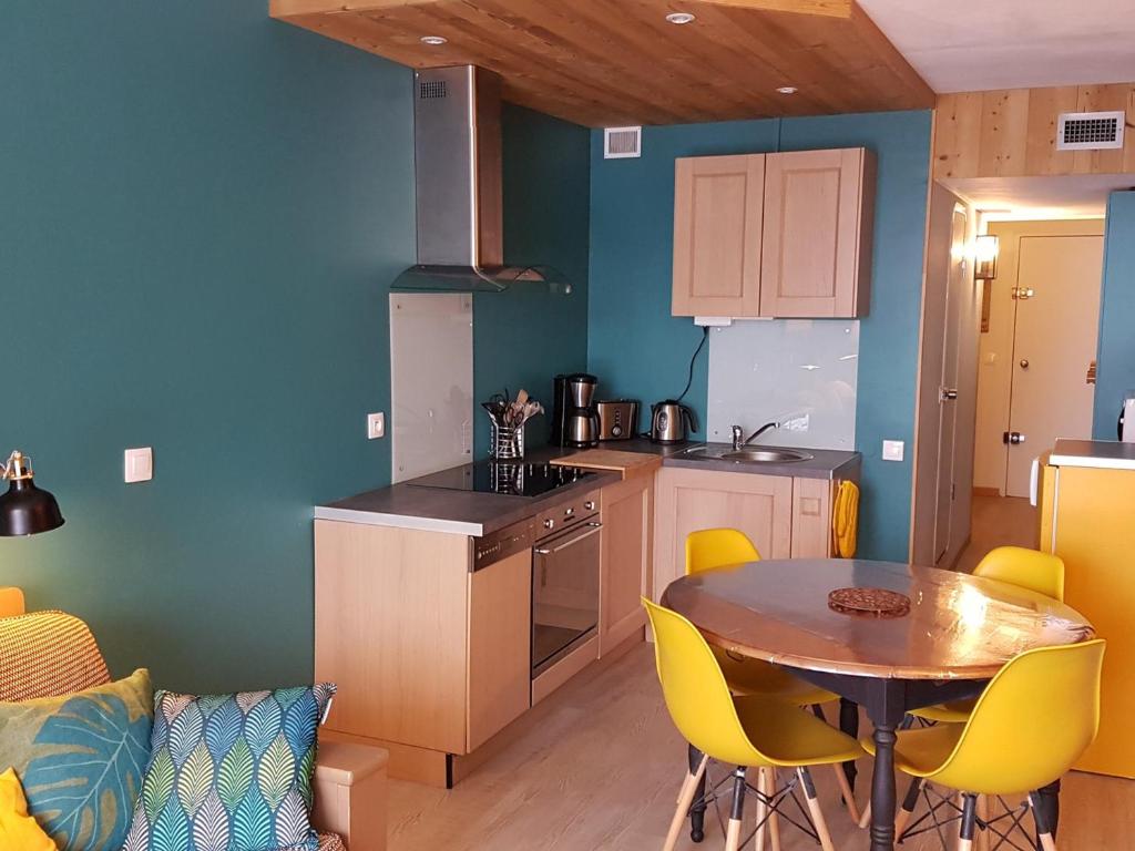 Studio rénové avec balcon, proche centre, wifi gratuit - FR-1-346-534 - 1