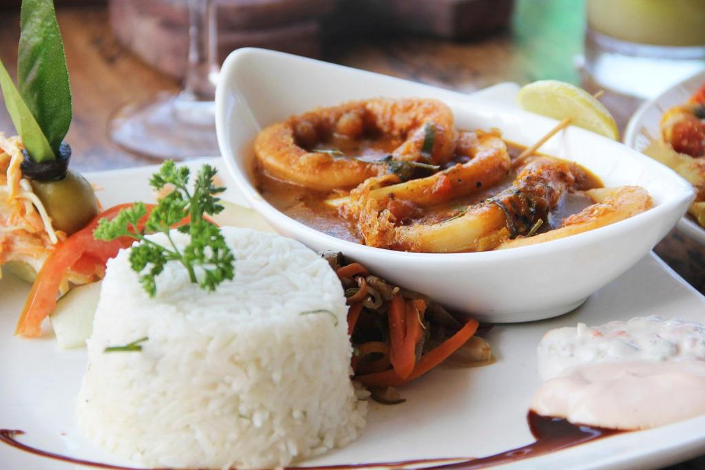 Alimentos e Bebidas