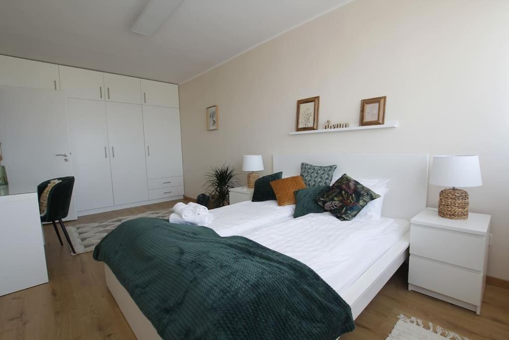 SuperB apartment with incredible view at the best location, Veszprém