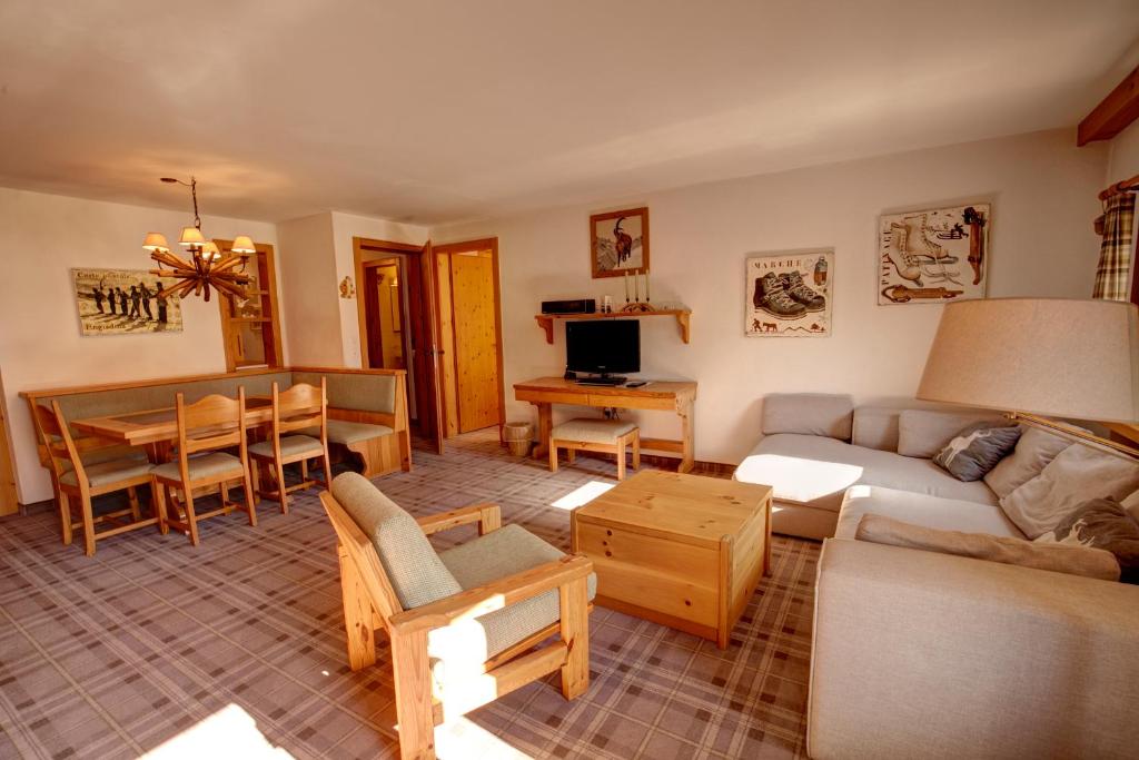 Chesa Munteratsch 2-Zimmerwohnung 102 Typ E - 2