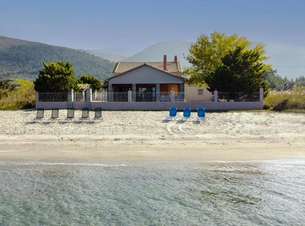 Unique Thasos Beach Villa — Hotel in Thassos