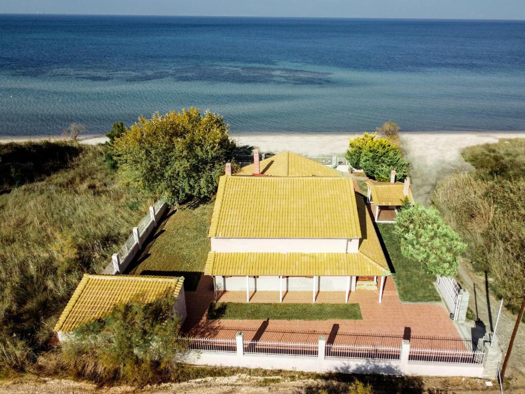 Unique Thasos Beach Villa photo