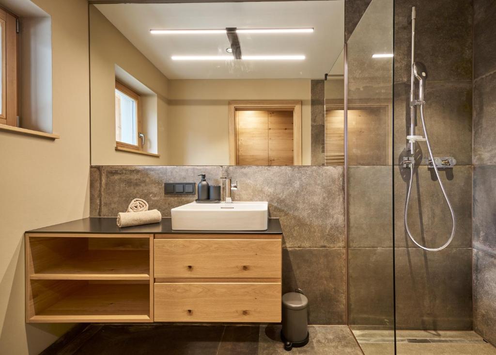 HILL - 73 by AA Holiday Homes - 5