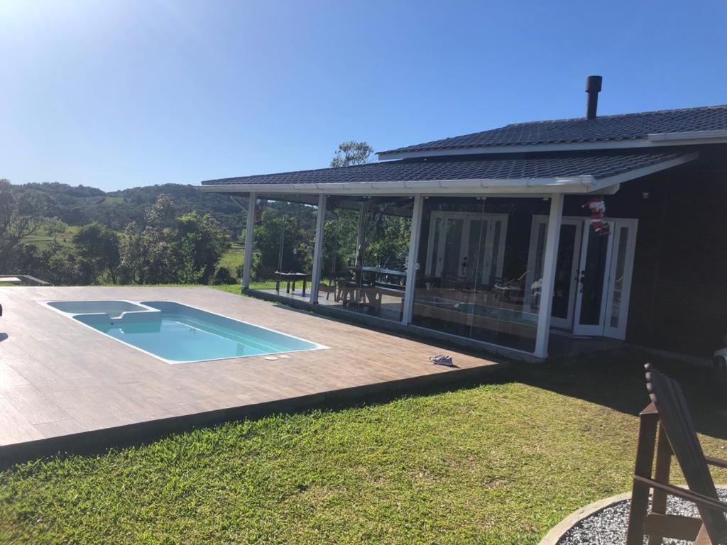 Cabana Guimarães