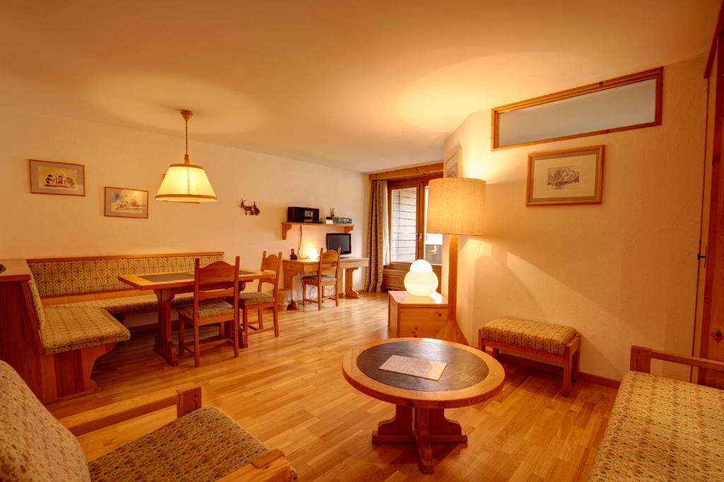 Chesa Munteratsch 1-Zimmerwohnung 103 Typ BB - 1