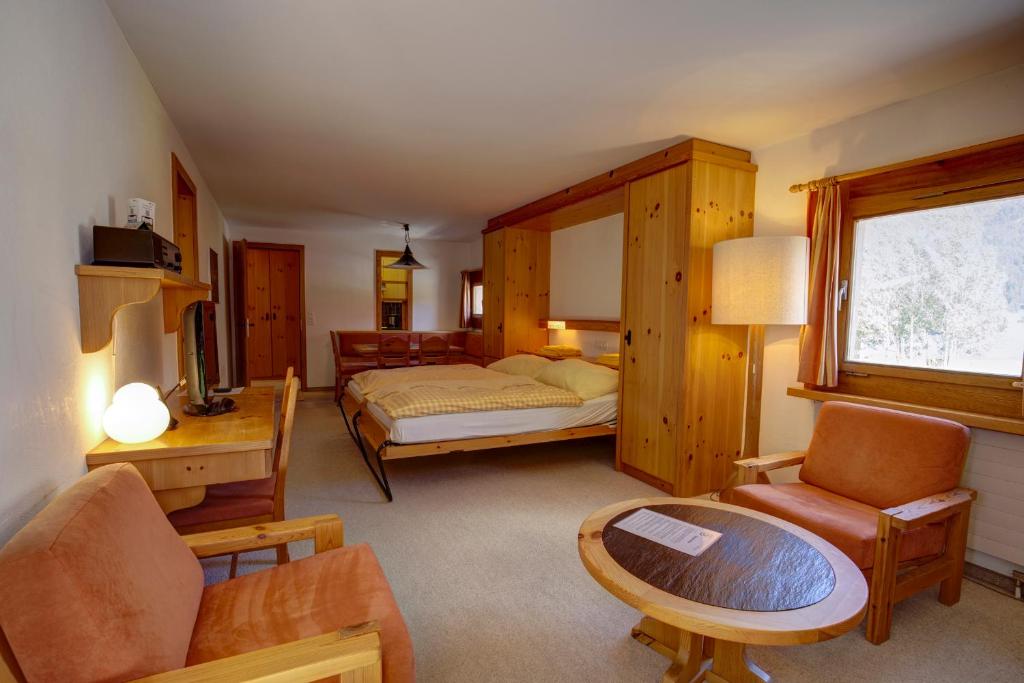 Chesa Munteratsch 2-Zimmerwohnung 105 Typ E - 3