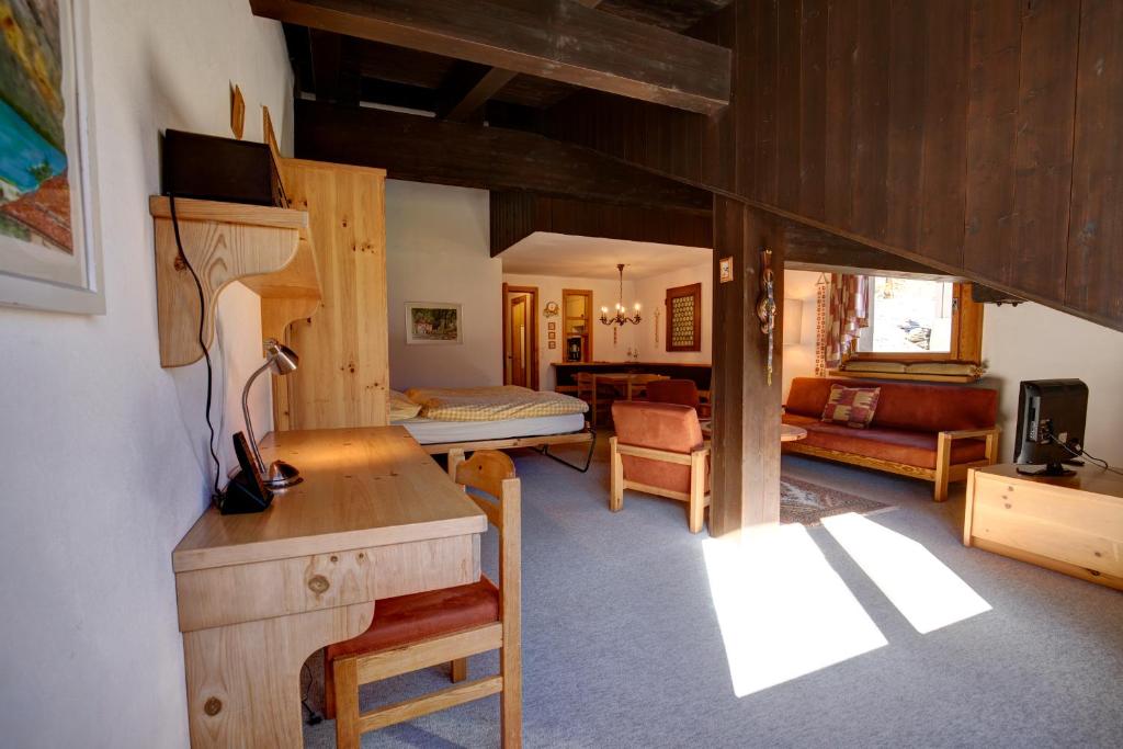 Chesa Munteratsch 2-Zimmerwohnung 404 Typ E - 2