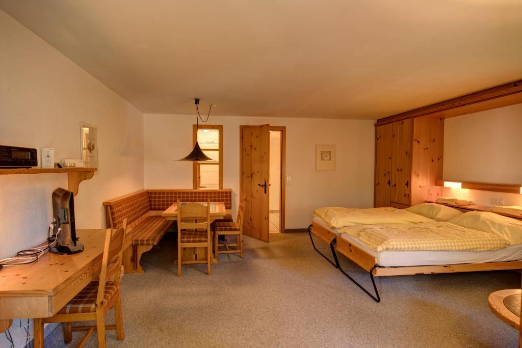Chesa Munteratsch 1-Zimmerwohnung 206 Typ B - 3
