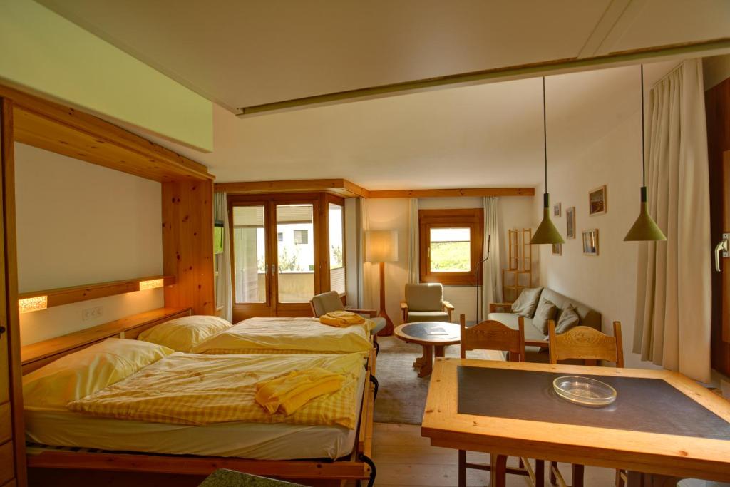 Chesa Munteratsch 2-Zimmerwohnung 410 Typ E - 4