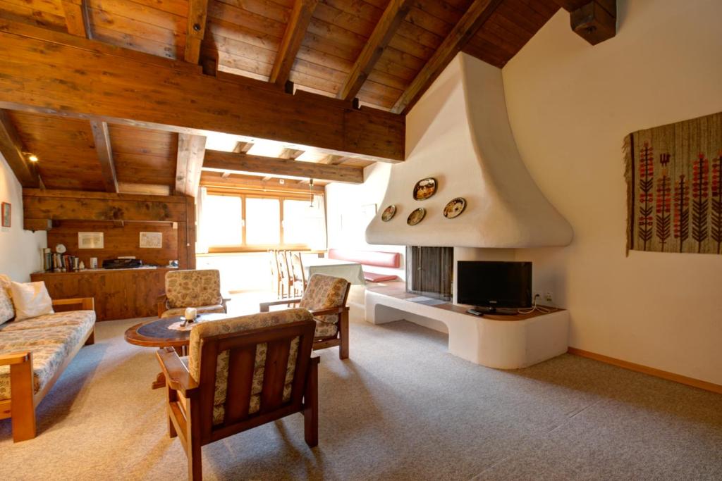 Chesa Munteratsch 2-Zimmerwohnung 302 Typ E - 2
