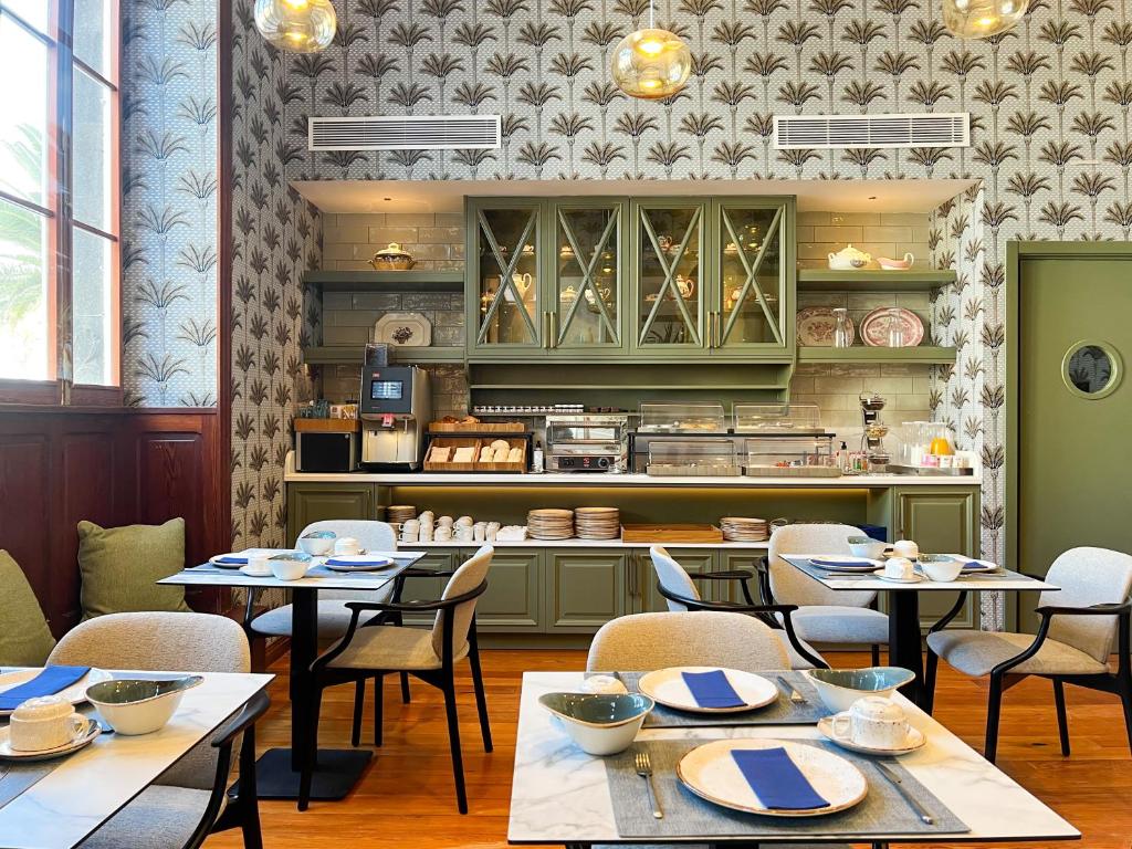 Boutique Hotel Cordial Plaza Mayor de Santa Ana - 4