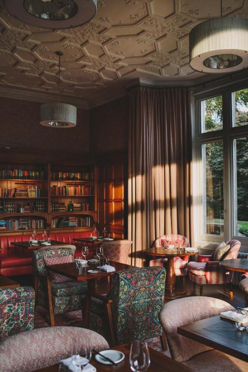 Restaurant, Hampton Manor in Birmingham