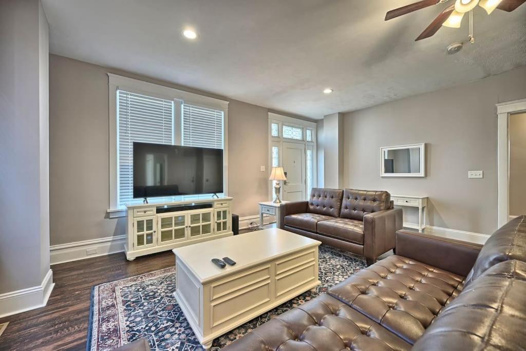 Suites on Seneca - Lovely 2 Bed 1 Bath Apartment, Harrisburg