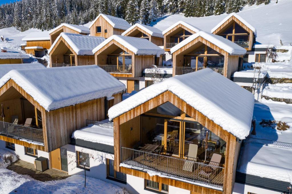 Exterior view, Hotel Regitnig in Weissensee