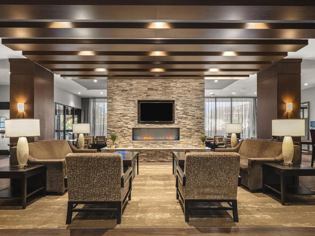 STAYBRIDGE SUITES SEATTLE - SOUTH LAKE UNION photo