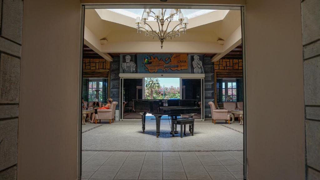 Historical Museum Resort photo