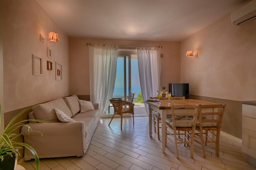 BnB Borgo le Vigne - L'Uva rara Only Adults - 3