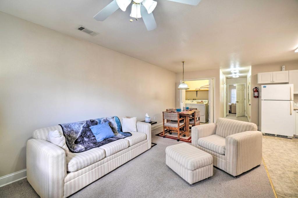 Cozy Maryville Apartment Central Location!