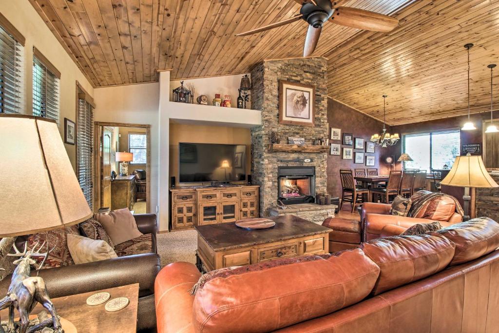 On-Site Trails and Deck Show Low Cabin!, Show Low