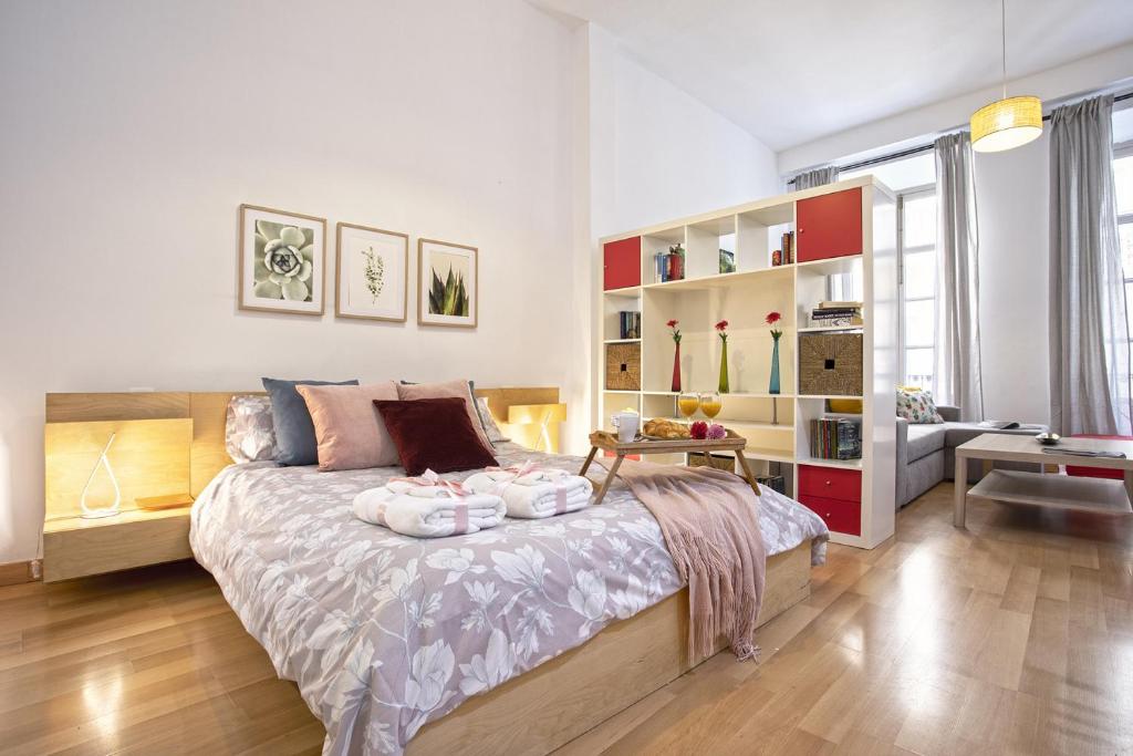 -MalagaSunApts-Prime Location Historic Centre - 4
